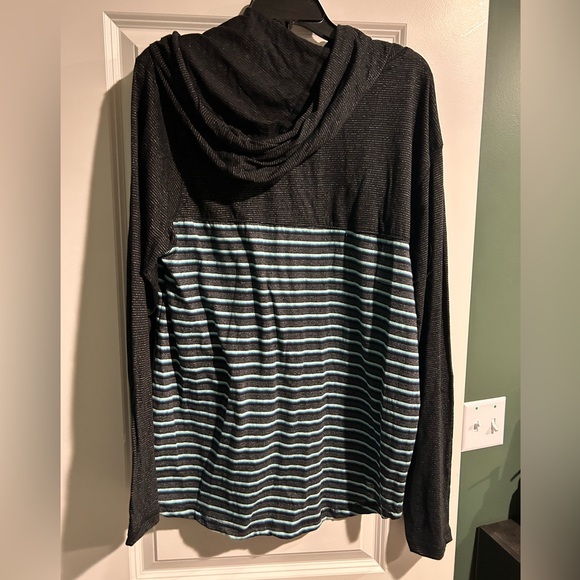 Men’s XL Dark Grey, White and Blue Striped Hoodie. - Picture 3 of 4